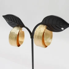 Vintage Emmons signed brushed gold tone wide double hoop clip on earrings EUC