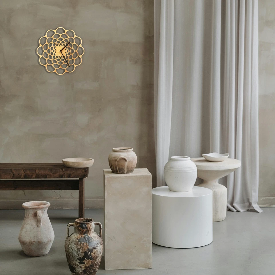 Handmade wooden wall clock with filigree dial - Coral - Image 3 of 4