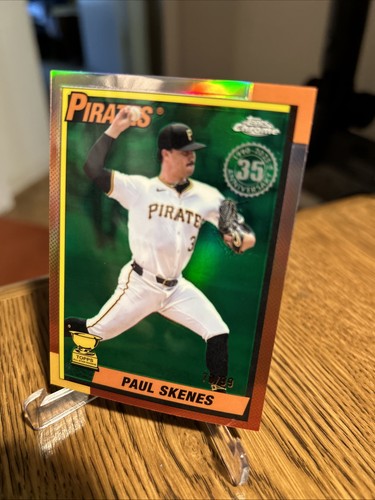 2025 Topps Chrome - 1990 Topps Baseball Paul Skenes #90CB-13 Green Refractor /99 - Bild 2 von 4