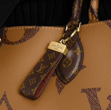 Louis Vuitton Porte Cles Dragonne Monogram Key Ring Key Holder M65221 Authentic