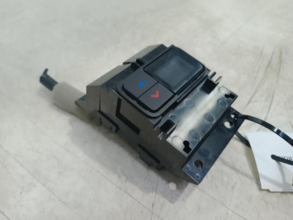 NISSAN X TRAIL AC AIR CON HEAT CONTROL PANEL REAR 275116RF0A MK4 T33 2021-2024 - Image 2 of 4