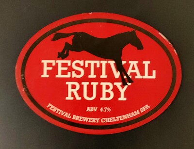 CHELTENHAM FESTIVAL BRAUEREI FESTIVAL RUBY ALE BIER PUMPE GRIFF CLIP ABZEICHEN 4,7 %