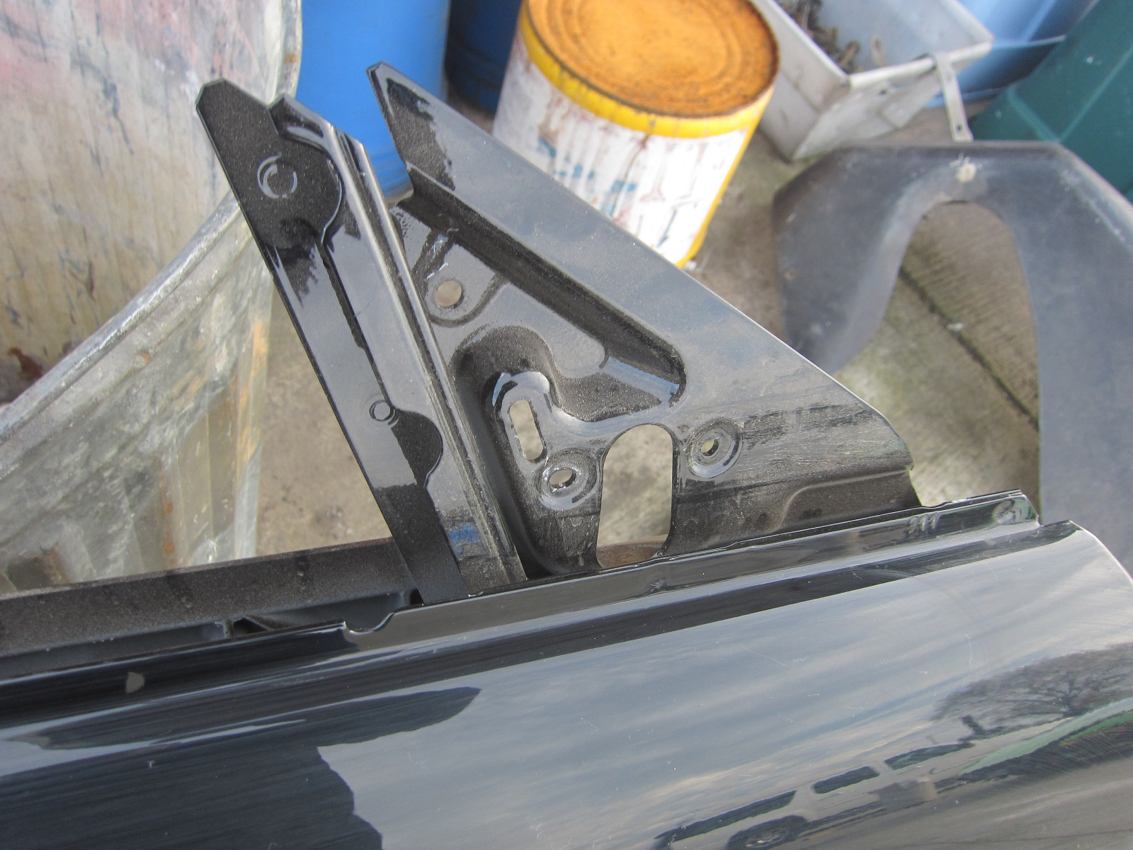 Maserati Ghibli 2014 - RH Front Door Shell -Black - Part # 673007993