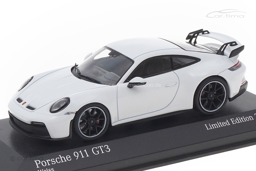 Porsche 911 (992) GT3 weiß/Rad schwarz Minichamps 1:43 Porsche 911 (992) GT3 weiß/Rad schwarz Minichamps 1:43