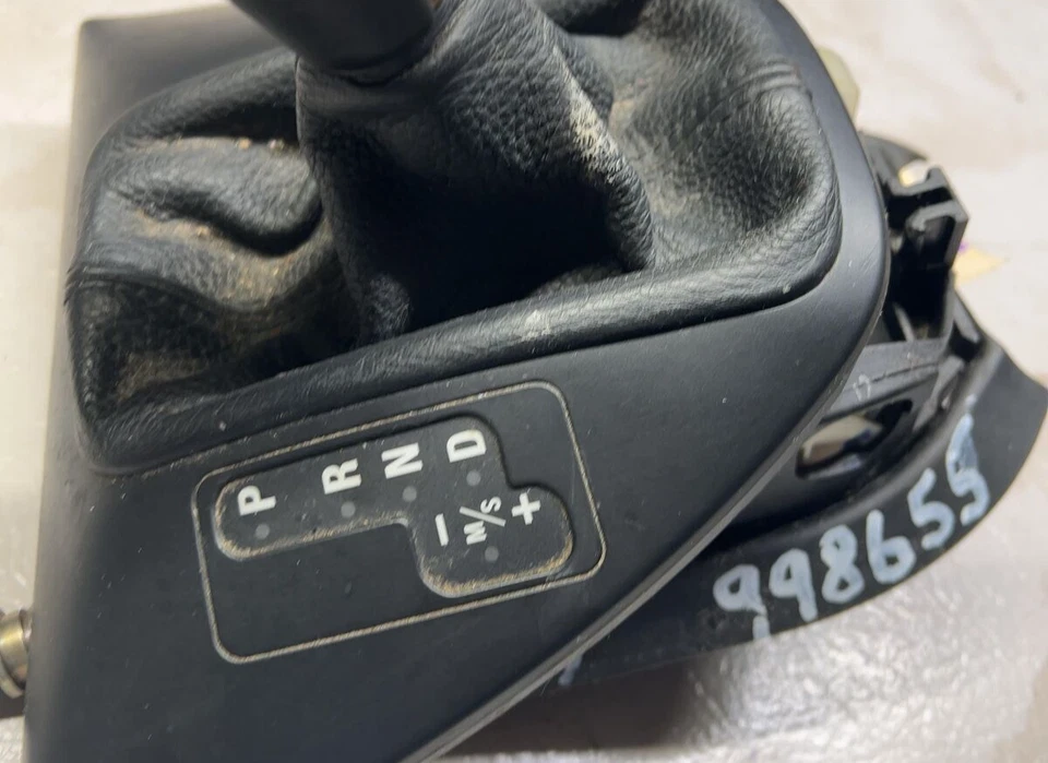 2004-2006 BMW X5 Automatic Transmission Floor Gear Shift Knob Shifter Assembly - Image 2 of 4