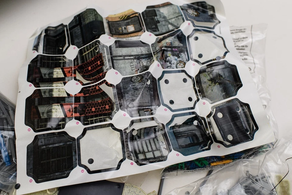 K'nex Titanfall Angel City Escape Build Set For Replacement Pieces Incomplete - Image 4 of 4