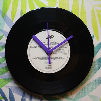 Elaine Paige/Barbara Dickinson ''I Know Him So Well'' Retro Chic 7'' Vinyl Uhr