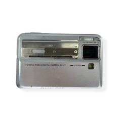 Casio Exilim EX-V7 7.2 MP 7 x Optical Zoom Digital Camera For Parts Repair Untes