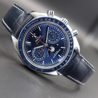 OMEGA Speedmaster Moonphase 304.33.44.52.03.001