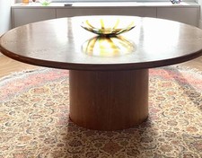 60 Inch Round Table