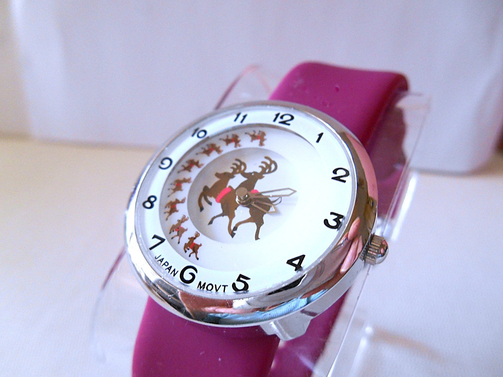 ACCUTIME WATCH CORP Silvertone Red & White Reindeer Watch - New Battery