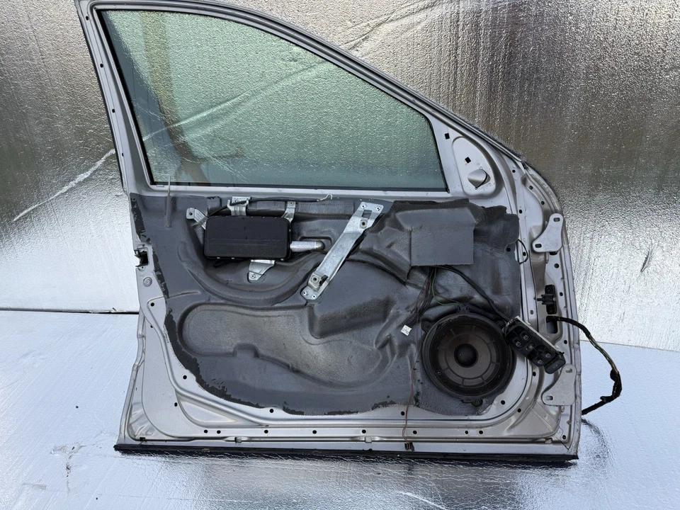 Gold C693 Rear Left Door OEM 2001 2002 2003 2004 2005 Mercedes Benz C320 C240 - Image 2 of 2