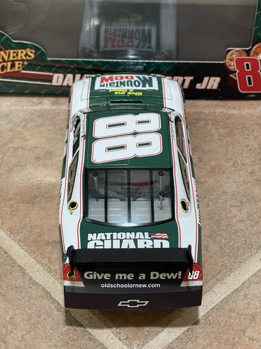2008 Dale Earnhardt Jr Mountain Dew Retro Old New School Impala COT NASCAR 1/24 - Picture 10 of 14