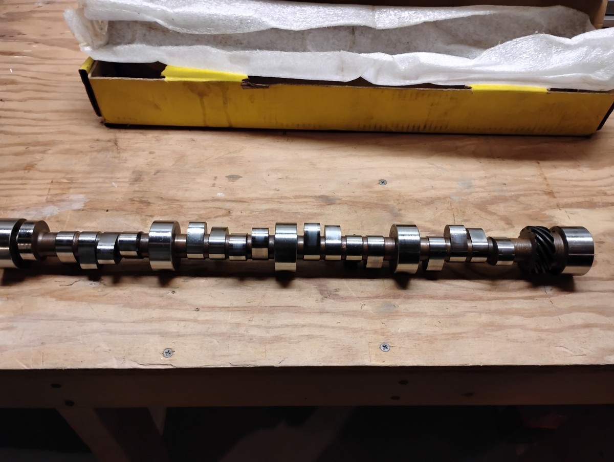 キハダ　sar SBC Chet Herbert Camshaft 652/643 Duration Crane 119526 Core