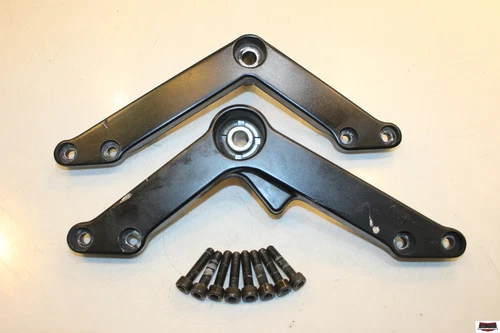 BRACKET, MOUNT RH (BLACK) | MODEL K7