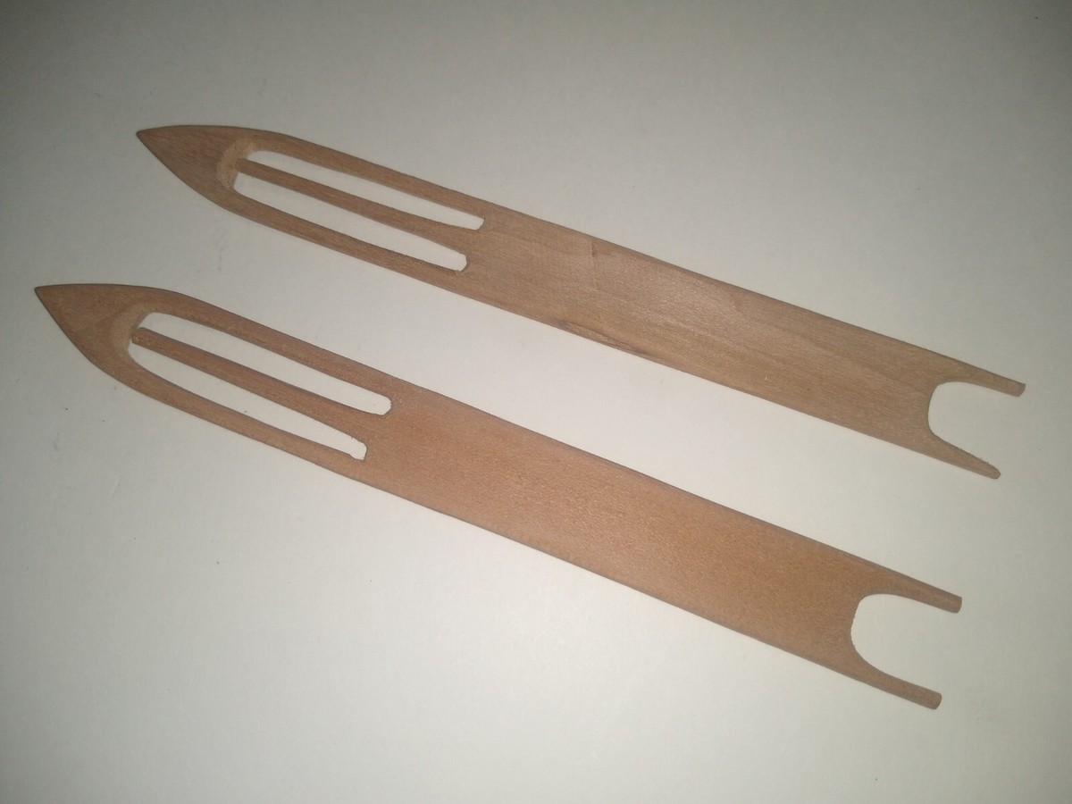 Lot of 2 WOOD Fishing Net Needles Shuttles 7"x.75" NOS VTG Unused  Bellingham WA