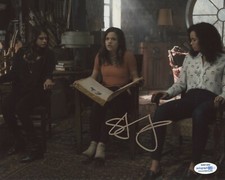 Sarah Jeffery Charmed Autographed Signed 8x10 Photo COA #A38