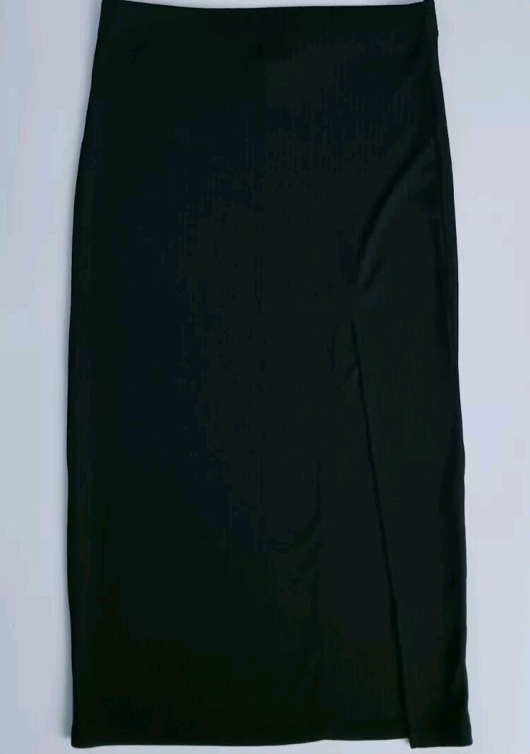 Forever 21 Basic Black Slit-Narrow Design Skirt S… - image 1