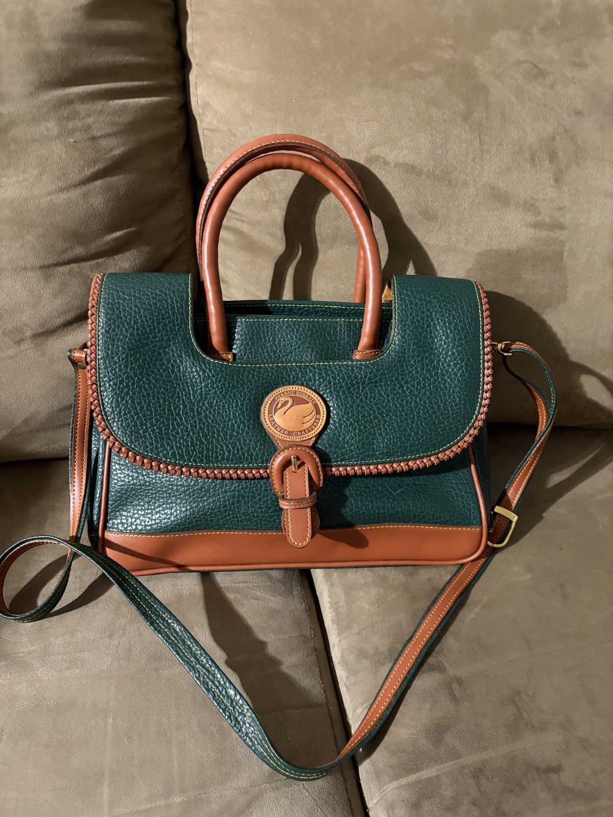Leather Purse Dianne Berkely Green & Tab
