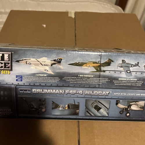Elite Force Total Realism WW2 Gumman F4F-4 WILDCAT NIB 2007 - 第 12/14 張圖片
