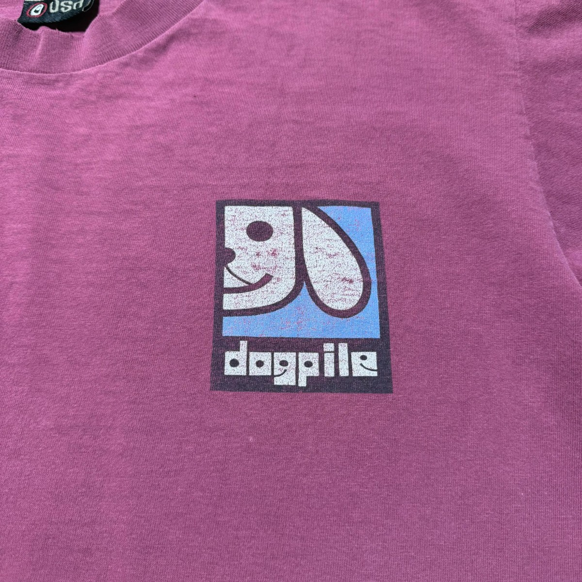 Vintage 90s Dogpile USA Skater Grunge Streetwear Indie Sleaze T