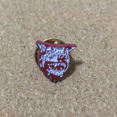 Small Wolf Growl Lapel Pin Back Red White