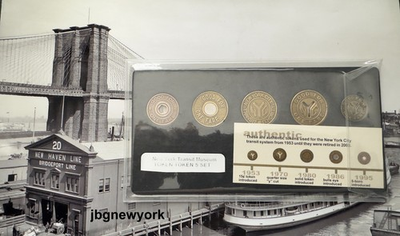 #ad New York Transit Museum Subway 5 Set In Original Packaging with MTA Token Guide $72.88
