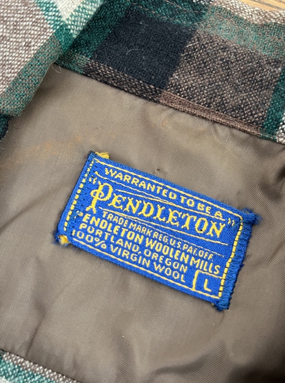 CLASSIC Pendleton Wool Board Shirt Loop Collar Fl… - image 4