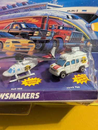 Micro Machines Newsmakers 1996 de colección #26 - Galoob - Juguetes años 90 - Furgoneta Ford Explorer - Imagen 6 de 14