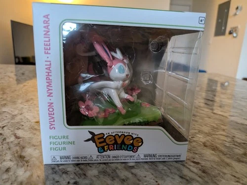 An Afternoon with Eevee & Friends: Sylveon Figure by Funko Pokemon Center