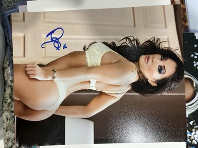 Asa Akira Adult Actress Autographed Signed 8x10 Adult Model