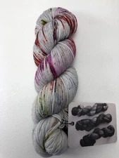 House of A La Mode Sock Hand Dyed Verigated Yarn Merino Swirling Fingering