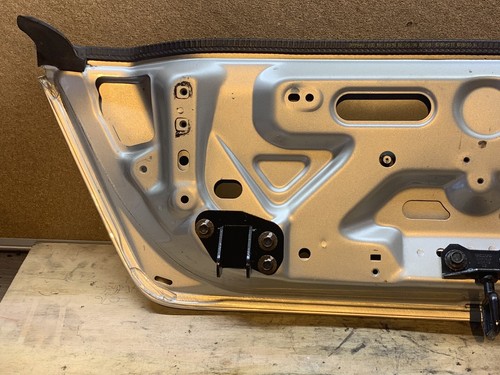 VOLVO C70 2006 - 2009 HINTERE HECKKLAPPE / MANSCHETTENDECKEL GRIFFPANEL 9214458 - Bild 8 von 10