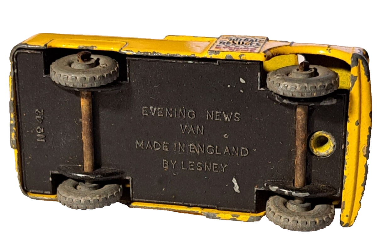 MATCHBOX N°42 BEDFORD PAPERS VAN 1957 Powerhouse Collection - Toy