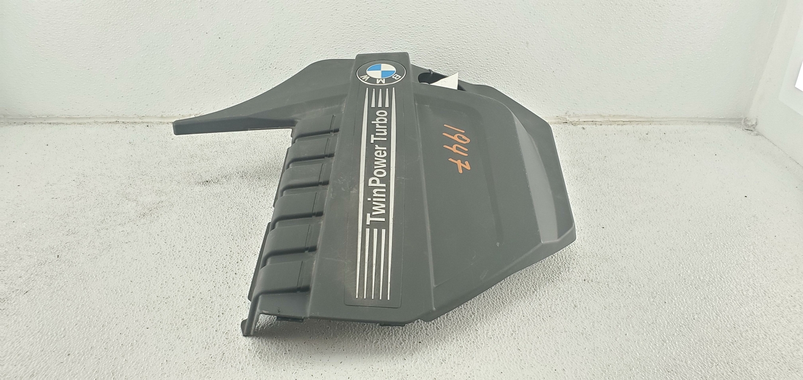 11 12 13 14 15 16 2012 BMW 535i F10 Engine Cover 11127607447 eBay