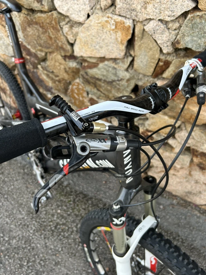 🚴🏻‍♂️ CANYON 🚴🏼 LUX MR 9.0 SL Carbon MTB 26“ ehem. UVP € 4.995,- - Bild 3 von 4