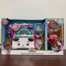 DISNEY Junior Doc McStuffins Doctor's Bag Set and Lil' Nursery Pal - Ladybug