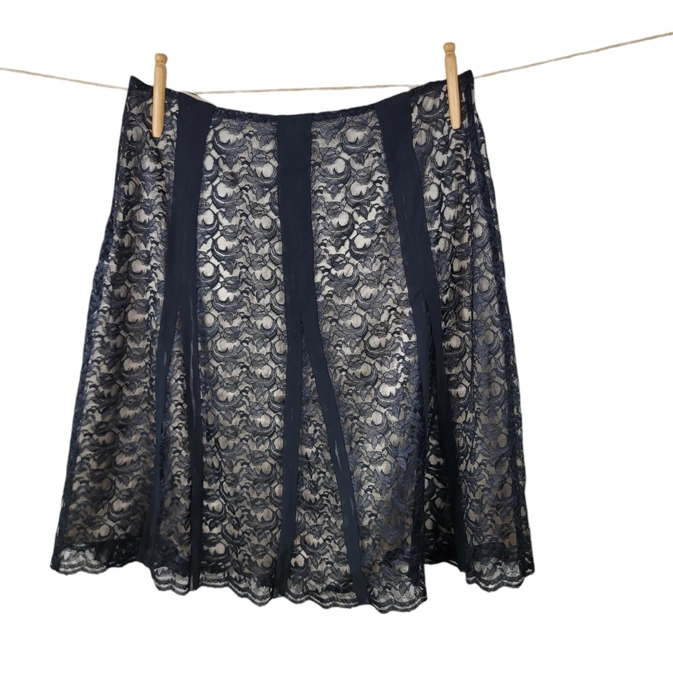 Falda Axcess Talla 10/12 Mediana Capas Encaje Negro Hasta la Rodilla Alt Foto 2 de 4