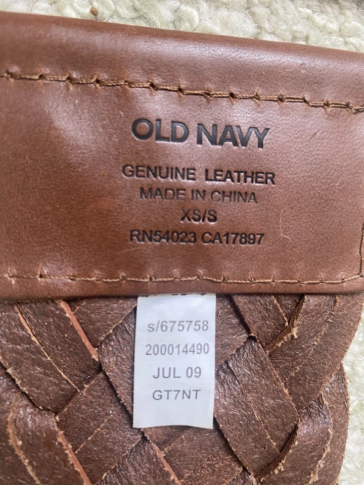 Old Navy Women’s Genuine Leather Wide Waist Belt Brown Size XS/S - Image 2 of 4