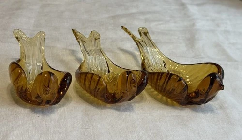 Blenko Nesting Birds Trinket Ashtray Dishes Set of 3 Amber Glass MCM VTG RETRO