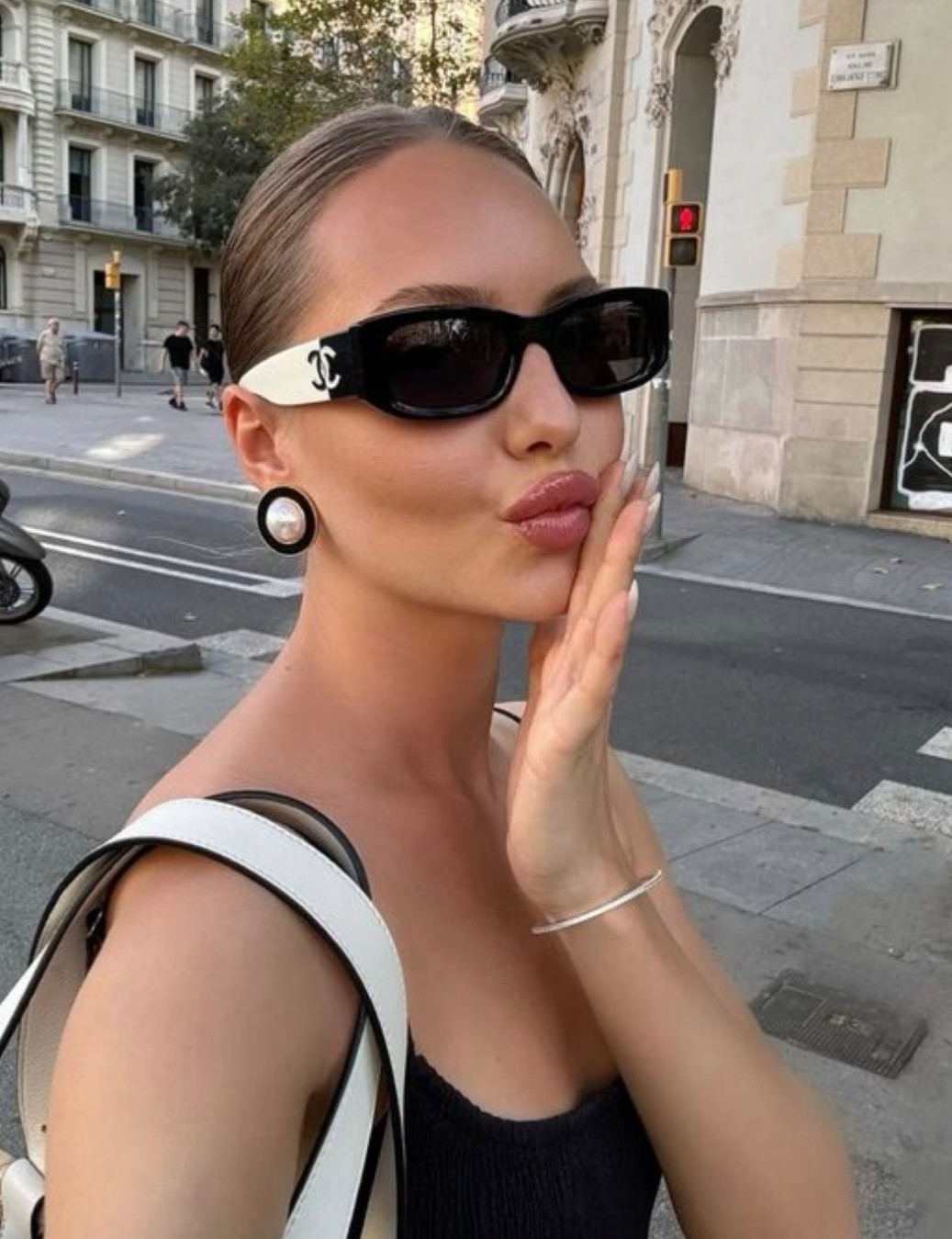 CHANEL 5525 POLARIZED BLACK & WHITE RECTANGLE SUNGLASSES