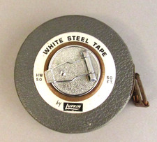 VINTAGE GRAY LUFKIN 50 FT WHITE STEEL TAPE MEASURE MODEL HW50 Made in USA