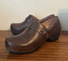 DANSKO Brown Leather SOLSTICE Slip On Clogs Shoes - Size 40 US 9.5 - 10