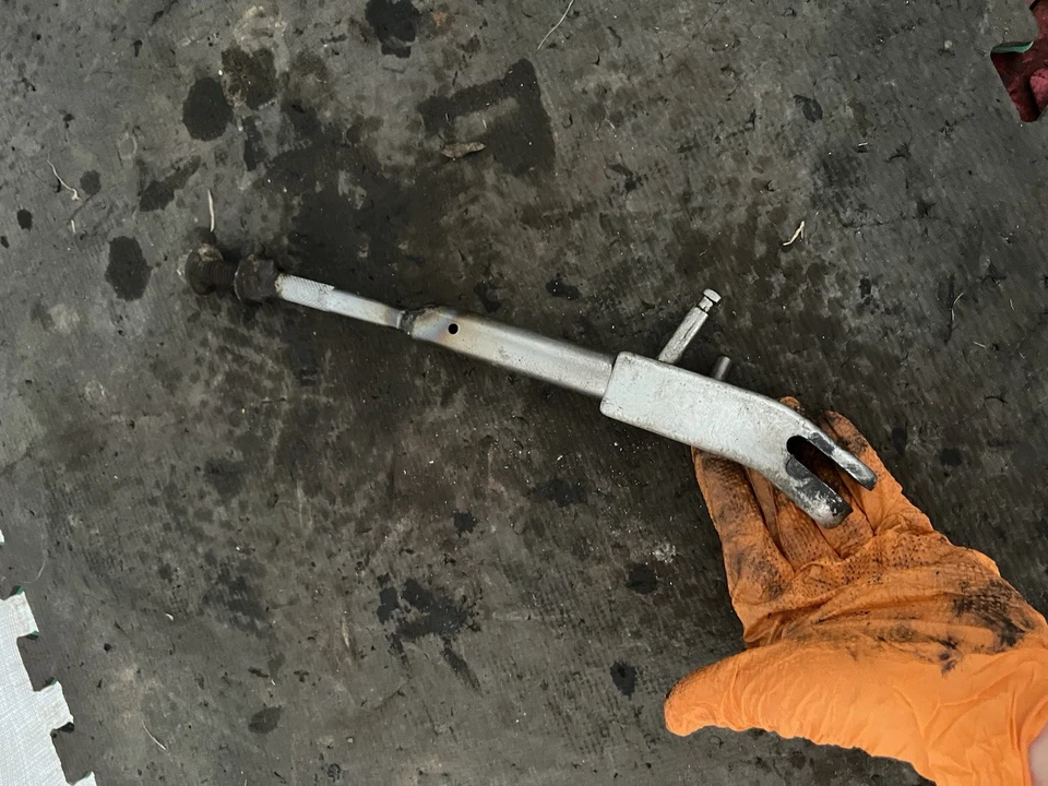 Suzuki GSXR 600 GSXR600 2003 soporte/lado Foto 2 de 4