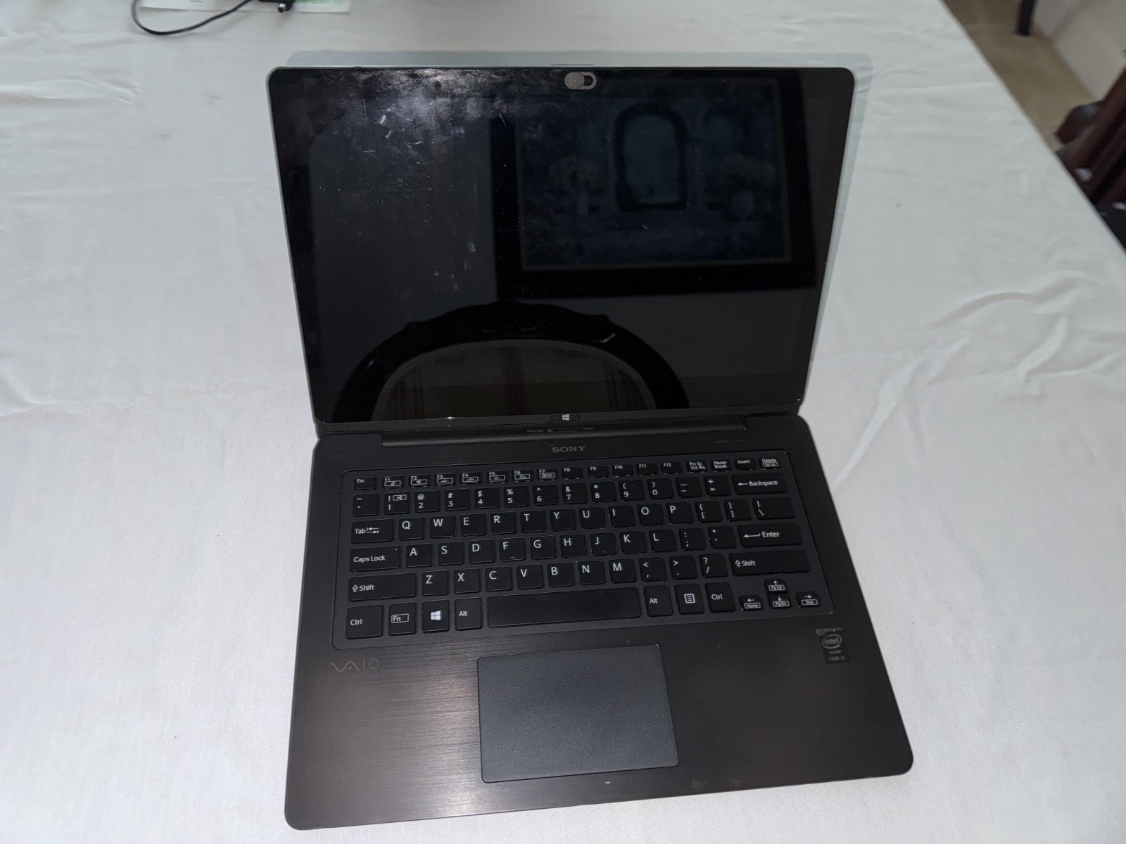 Sony VAIO Flip 14 SVF14N13CXB Intel i5-4200U 8GB 128GB SSD Win10