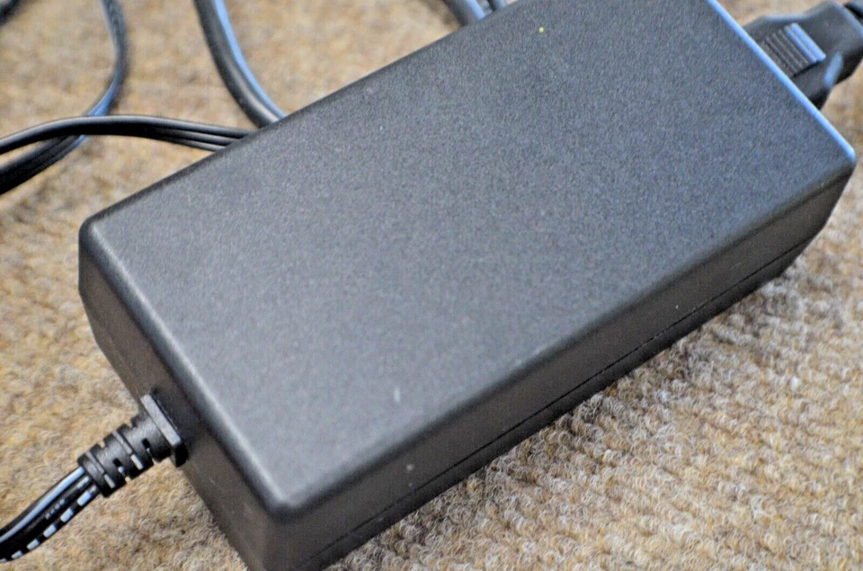 Genuine HP 0957-2166 AC adapter 16V 625mA 32V 940mA - Image 3 of 4