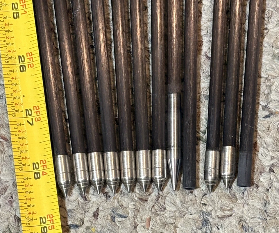 12 Beman Hunter 70/90 Arrow Shafts w/ nocks Misc Tips/ Lengths Need re-Fletched - Image 2 of 4
