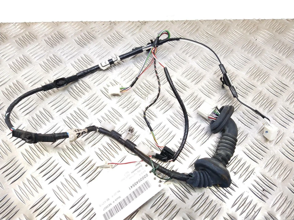 Arnés de telar de cableado Toyota Hilux puerta trasera conductores derechos MK7 2015 - 2020 Foto 2 de 2