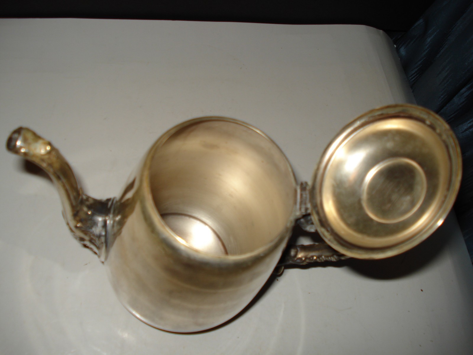 Picture 3 of 4