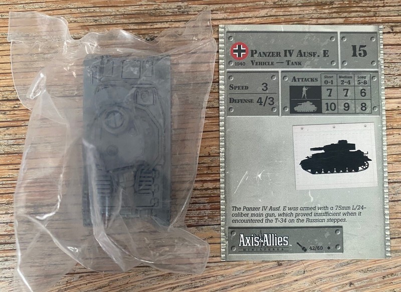 Axis & Allies Miniatures EASTERN FRONT Panzer IV Ausf. E with card 42/60